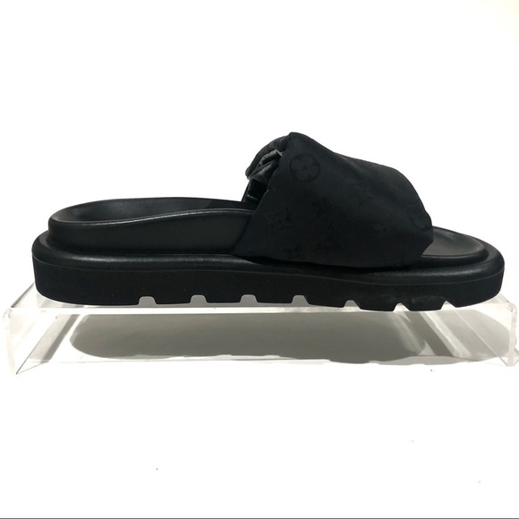 Louis Vuitton HTF Pool Pillow Flat Mules Slides Comfy Black Noir Size 38 - Picture 8 of 13